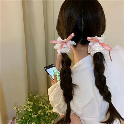 舍努阿山妇女的努巴